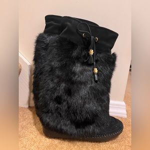 TORY BURCH APRES SKI FUR